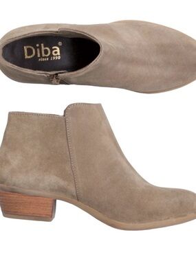 DIBA Layla Suede Booties, Size 8.5New never worn. Tan